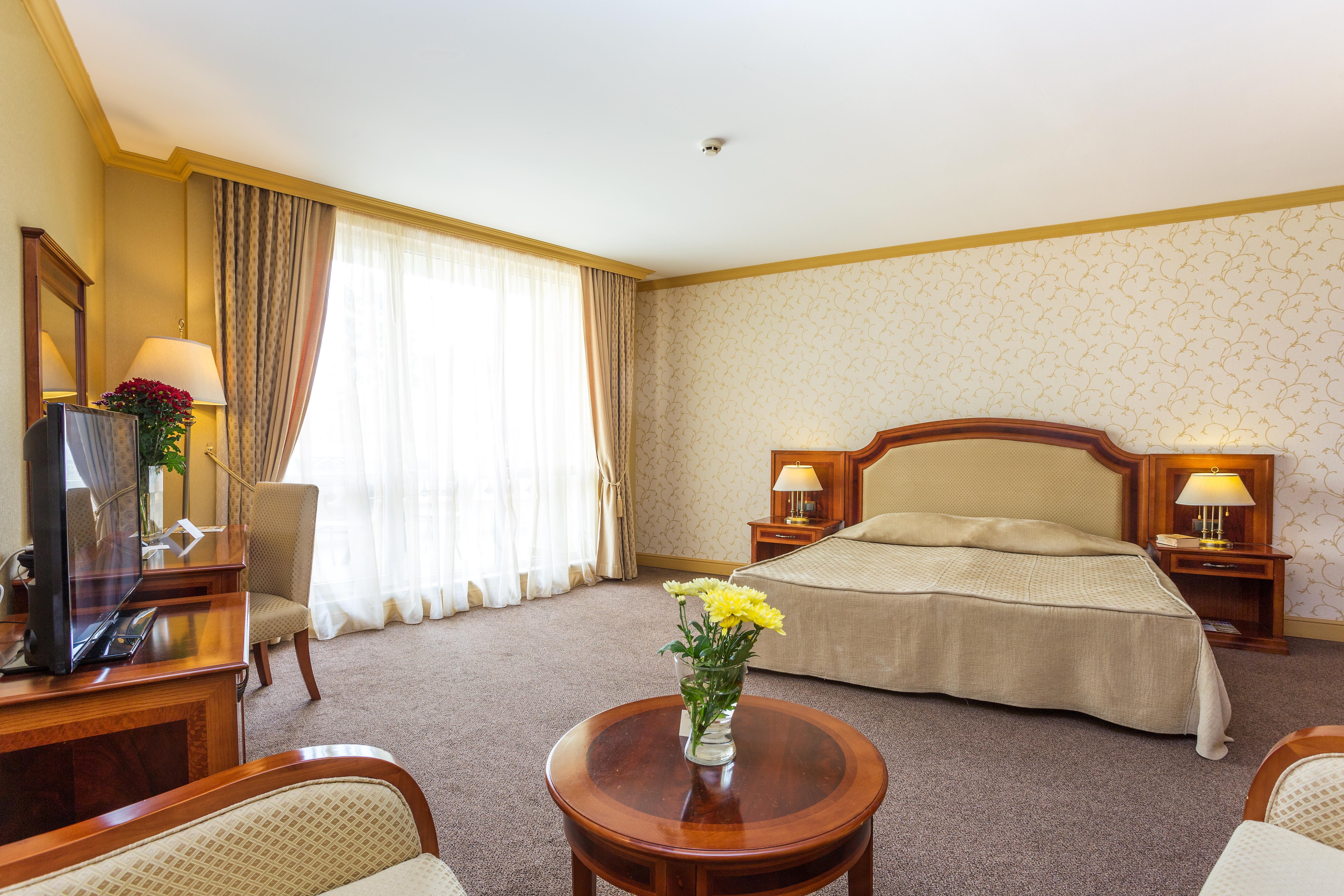 Romance Hotel And Family Suites Sveti Konstantin Buitenkant foto