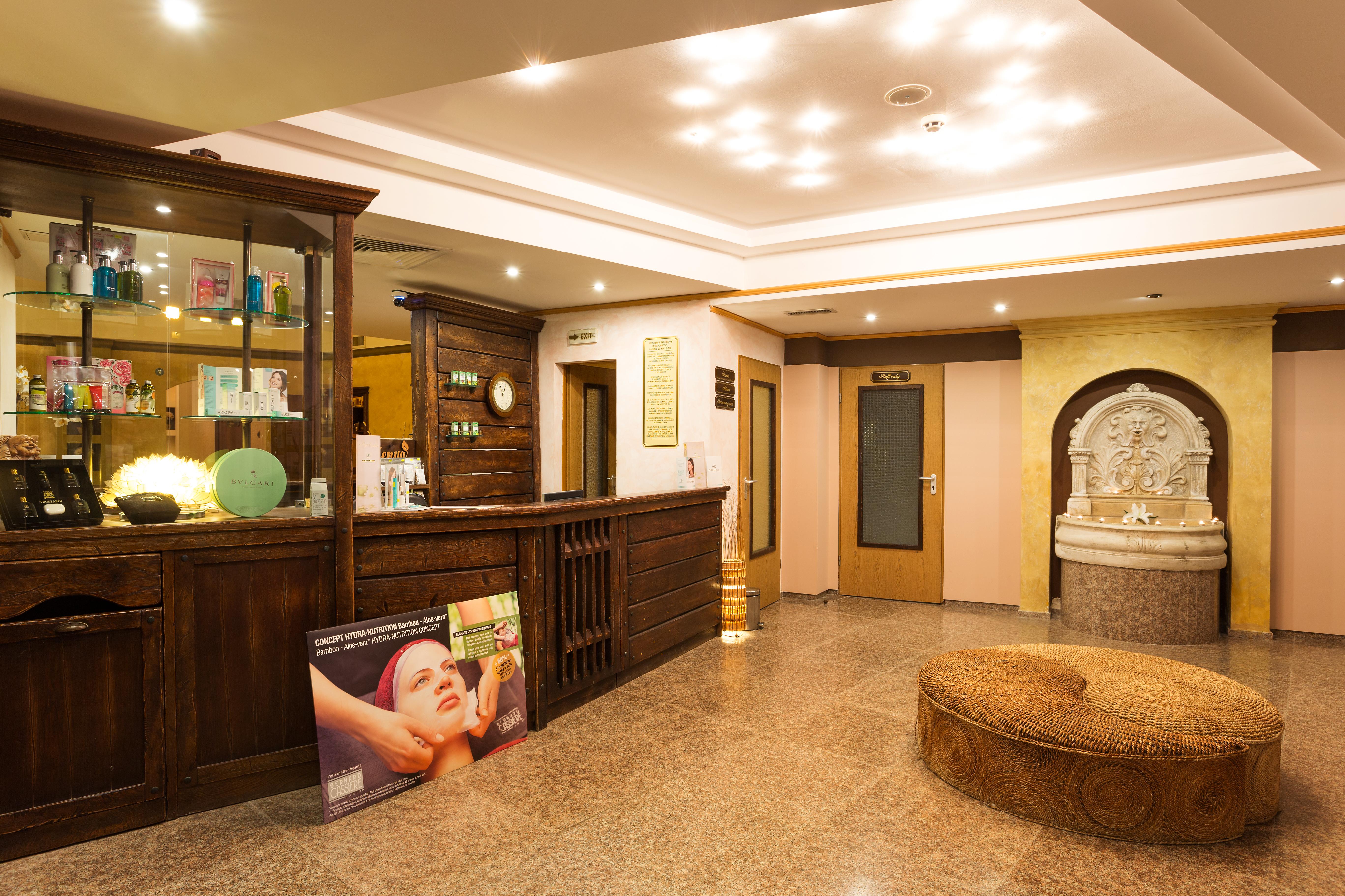 Romance Hotel And Family Suites Sveti Konstantin Buitenkant foto